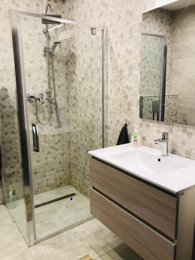 Mira Apartman เดเบรตเซน ภายนอก รูปภาพ