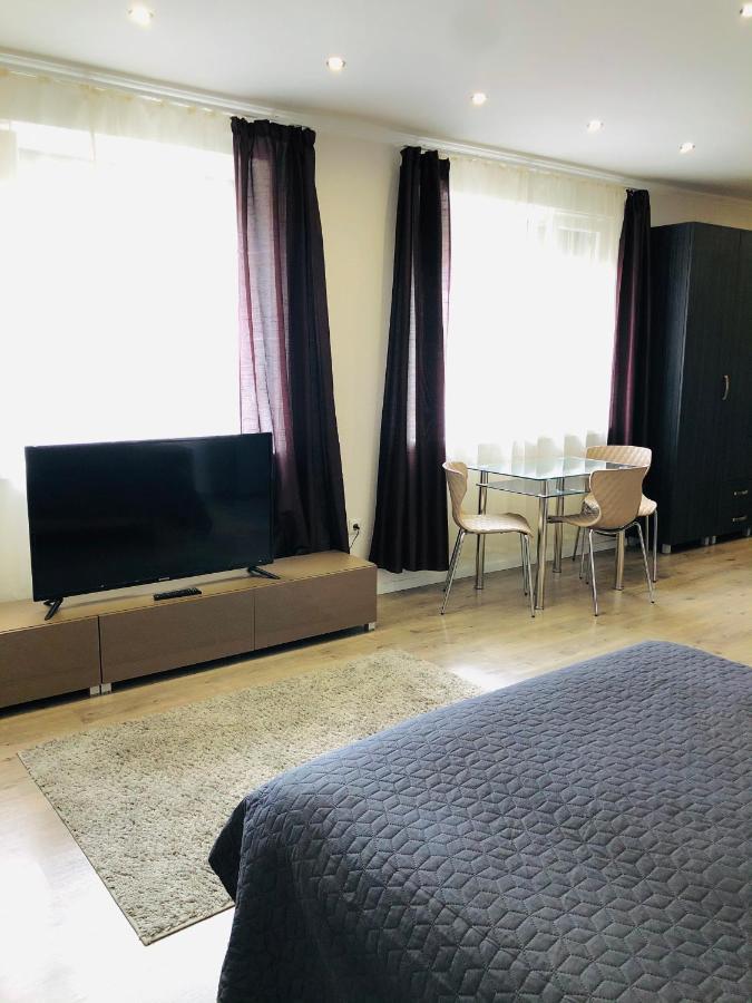 Mira Apartman เดเบรตเซน ภายนอก รูปภาพ